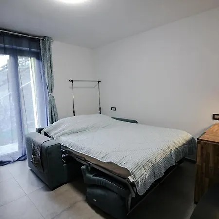 Bilocale Con Giardino Col Ranzola